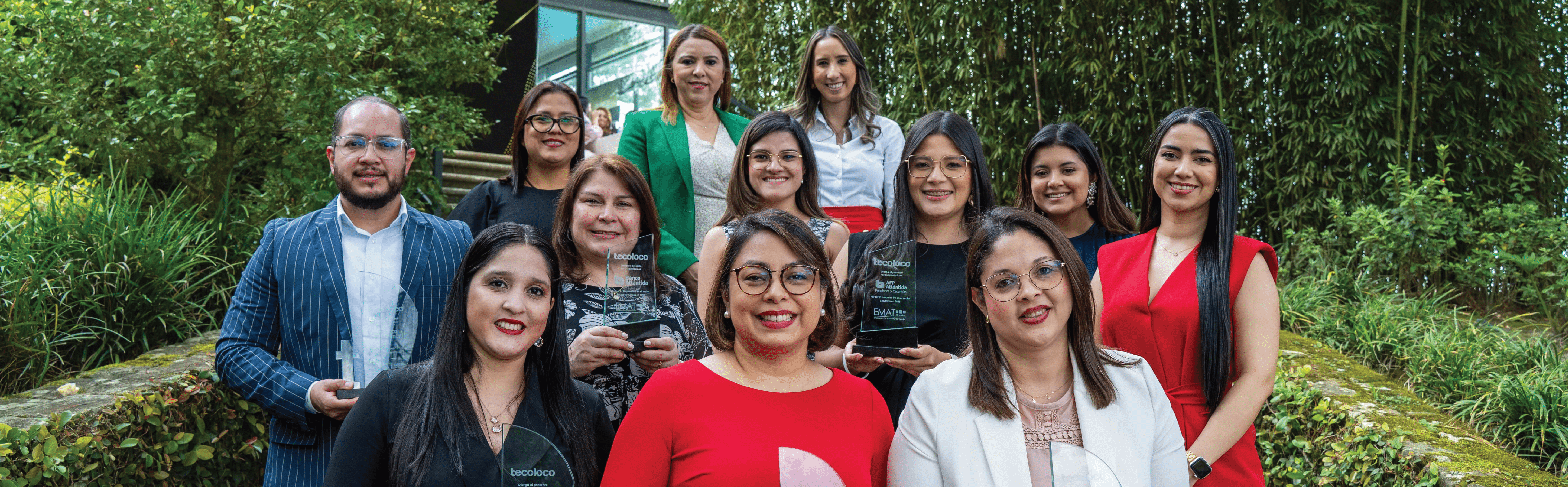 Entrega de premios EMAT a Grupo Financiero Atlántida